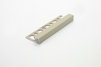 Bilde av: Projolly firkant Symetriclist Stone Cream alu 10 mm 270 cm